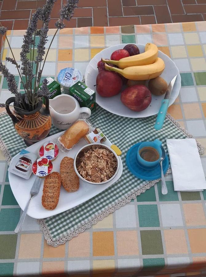 B&B Mamma Ari 费尔莫 外观 照片